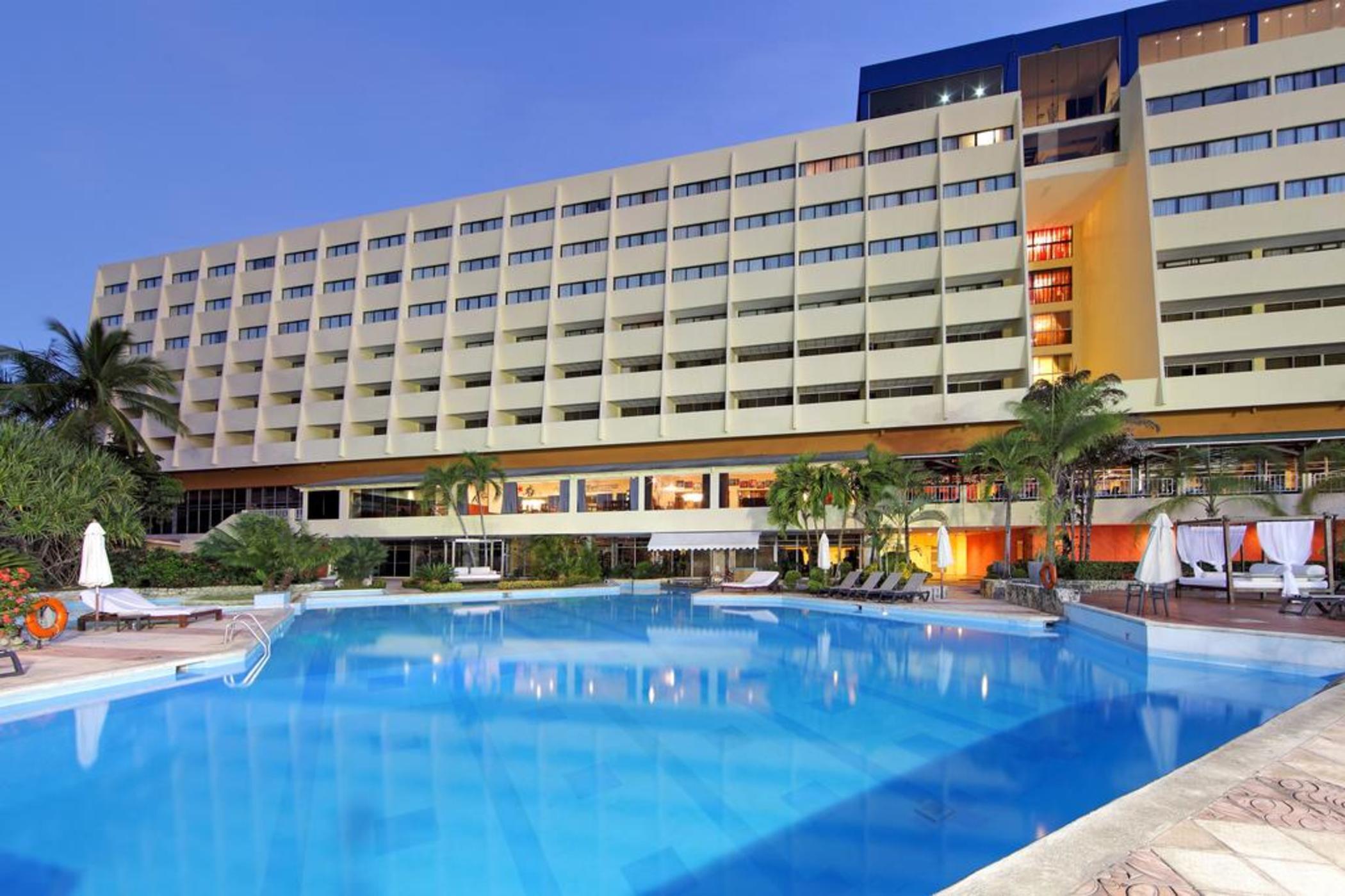 Dominican Fiesta Hotel Santo Domingo Kültér fotó The Royal