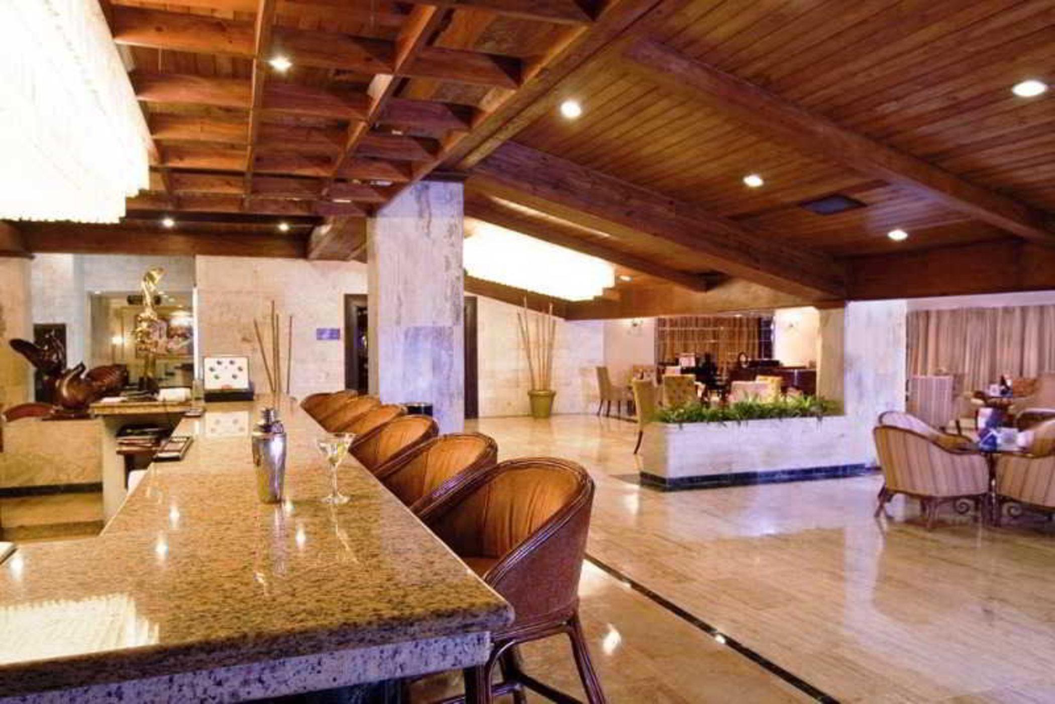 Dominican Fiesta Hotel Santo Domingo Kültér fotó The lobby of the hotel
